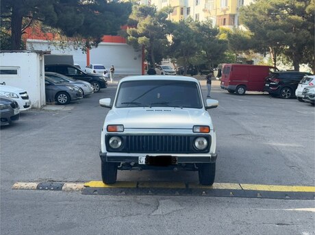 LADA (VAZ) Niva 2012