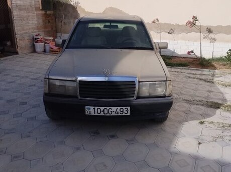Mercedes 190 1990