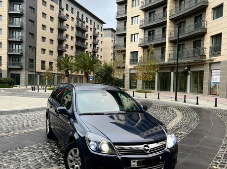 Opel Astra 2008