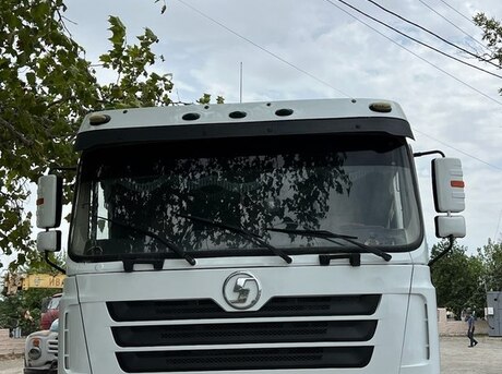 Shacman F3000