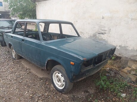 LADA (VAZ) 2107 1999