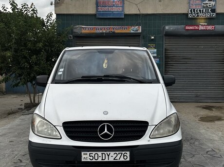 Mercedes Vito 111