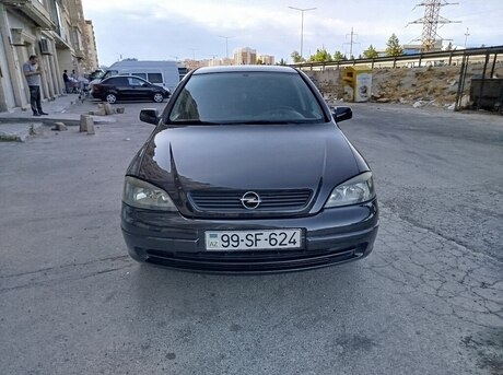 Opel Astra 1998