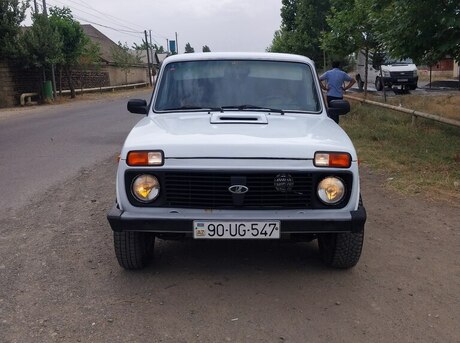 LADA (VAZ) Niva 1998