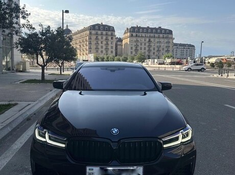 BMW 530e 2021