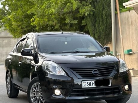Nissan Sunny 2012