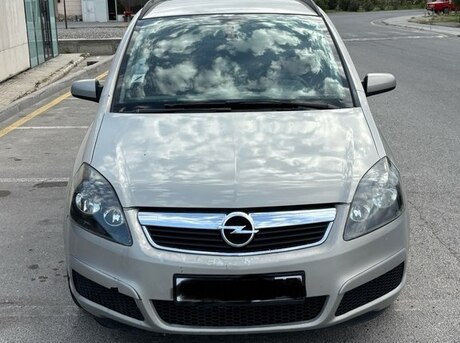 Opel Zafira 2005