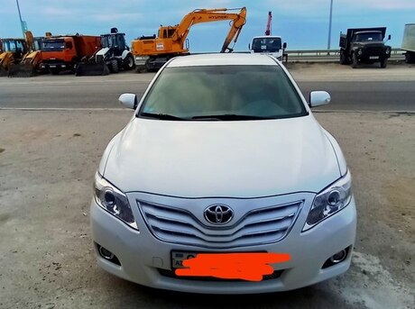 Toyota Camry 2010