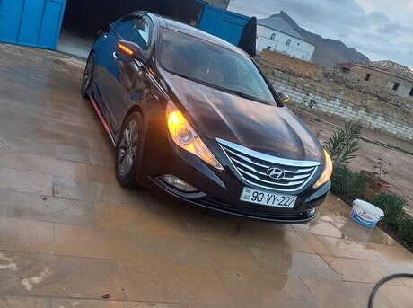 Hyundai Sonata 2012