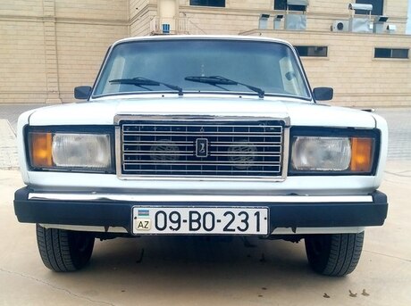 LADA (VAZ) 2107 2000