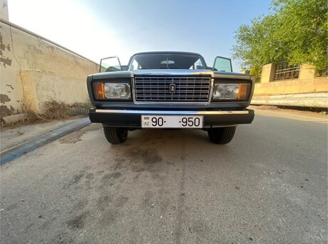 LADA (VAZ) 2107 2011