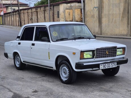LADA (VAZ) 2107 2009