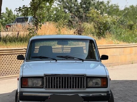 LADA (VAZ) 2107 2001