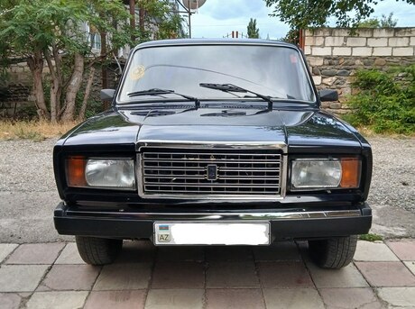 LADA (VAZ) 2107 2011