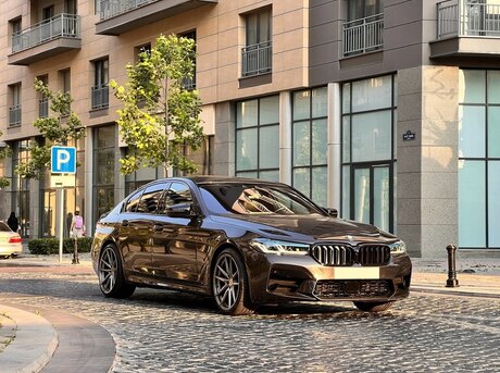 BMW 530e