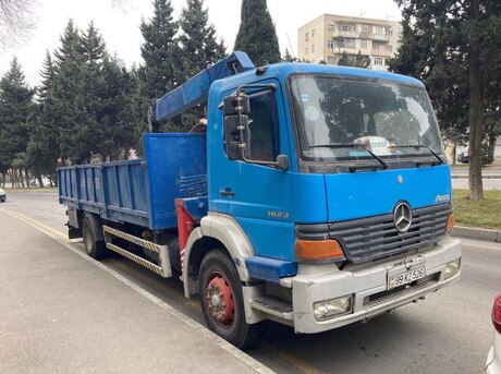 Mercedes Atego 1823 2000