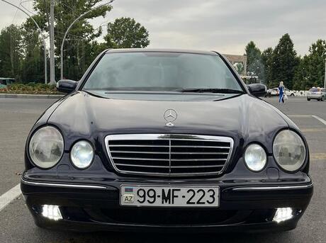 Mercedes E 240 2000
