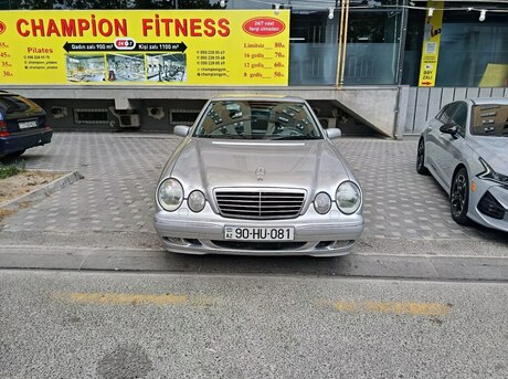 Mercedes E 240 2000