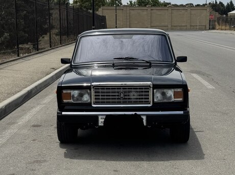 LADA (VAZ) 2107