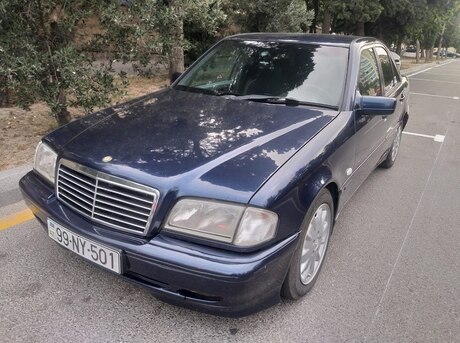 Mercedes C 220 d 2000