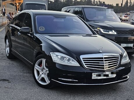 Mercedes S 400