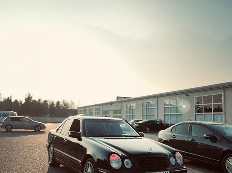 Mercedes E 320 2000