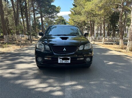 Mitsubishi Airtrek 2002