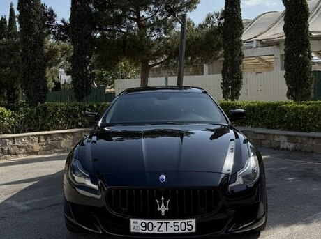 Maserati Quattroporte