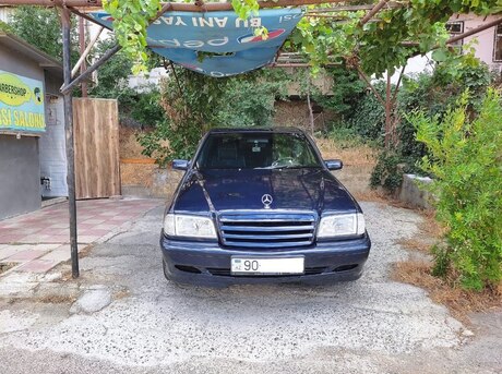 Mercedes C 220 d 2000