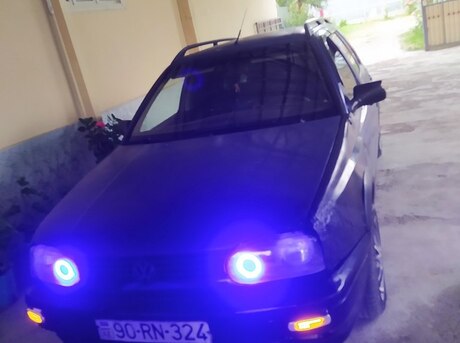 Volkswagen Golf 1996