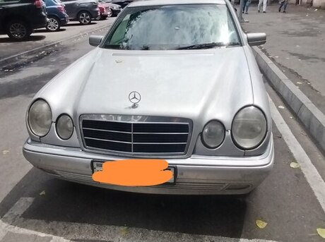 Mercedes E 230 1996