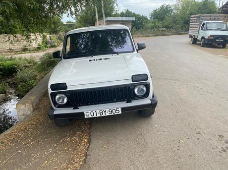LADA (VAZ) Niva 2008