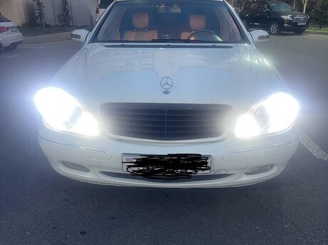 Mercedes S 500