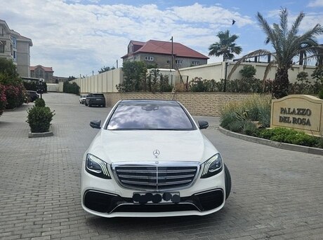 Mercedes S 63 AMG 4MATIC