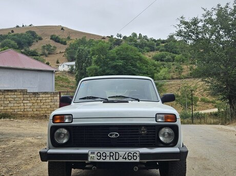 LADA (VAZ) Niva 2013