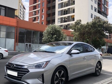 Hyundai Elantra 2019