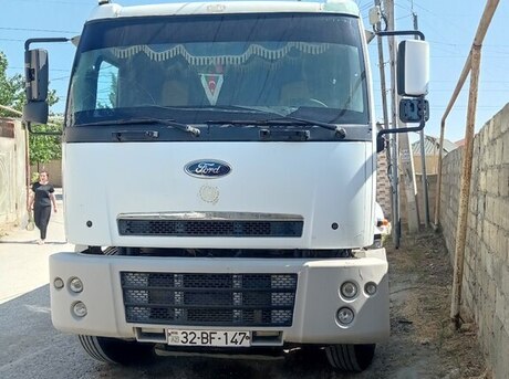 Ford Cargo 2008