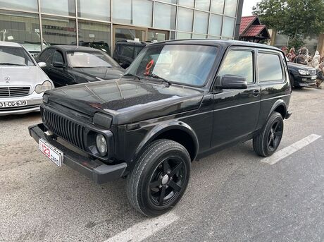 LADA (VAZ) Niva
