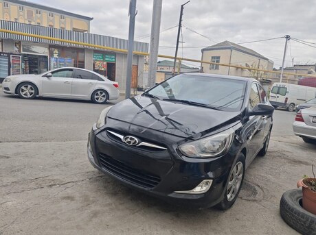 Hyundai Accent