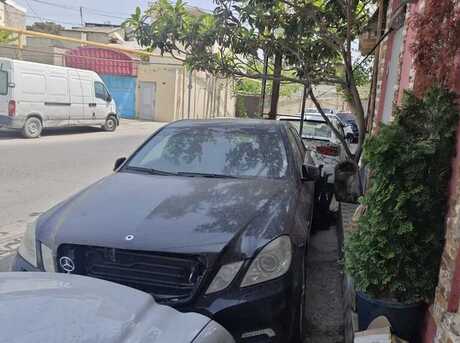 Mercedes E 250 2009