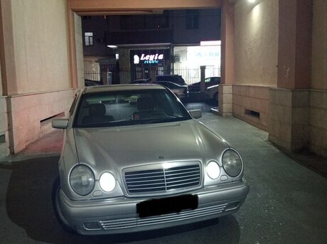 Mercedes E 230 1996