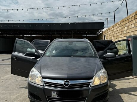 Opel Astra 2008