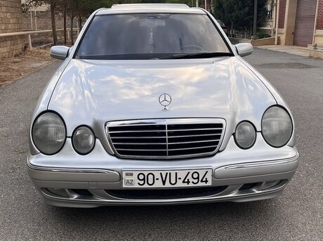 Mercedes E 220 d 2001