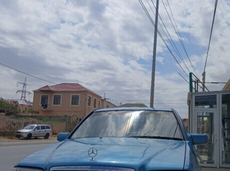Mercedes C 240