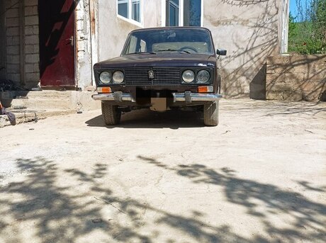 LADA (VAZ) 2103