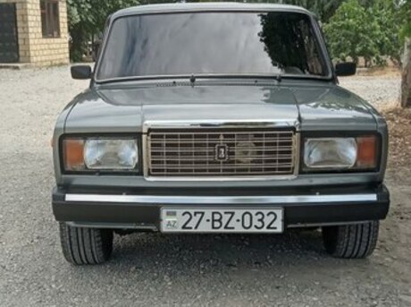 LADA (VAZ) 2107 2010