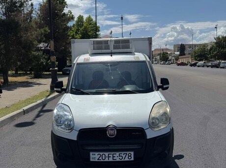 Fiat Doblo 2010