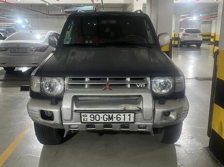 Mitsubishi Pajero 1998