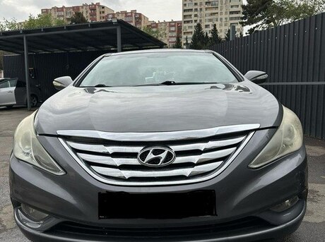 Hyundai Sonata 2012