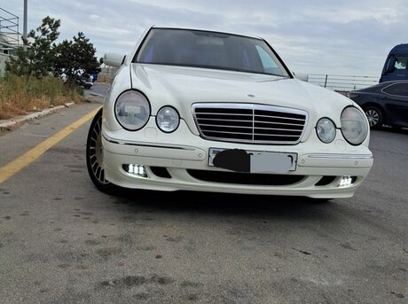 Mercedes E 320 2001